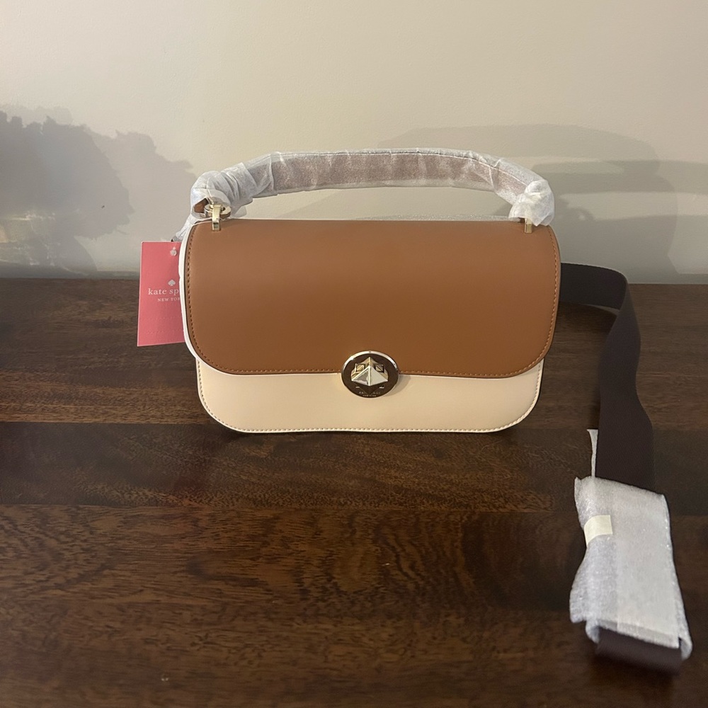 New w/ tags classic kate spade crossbody or top handle bag